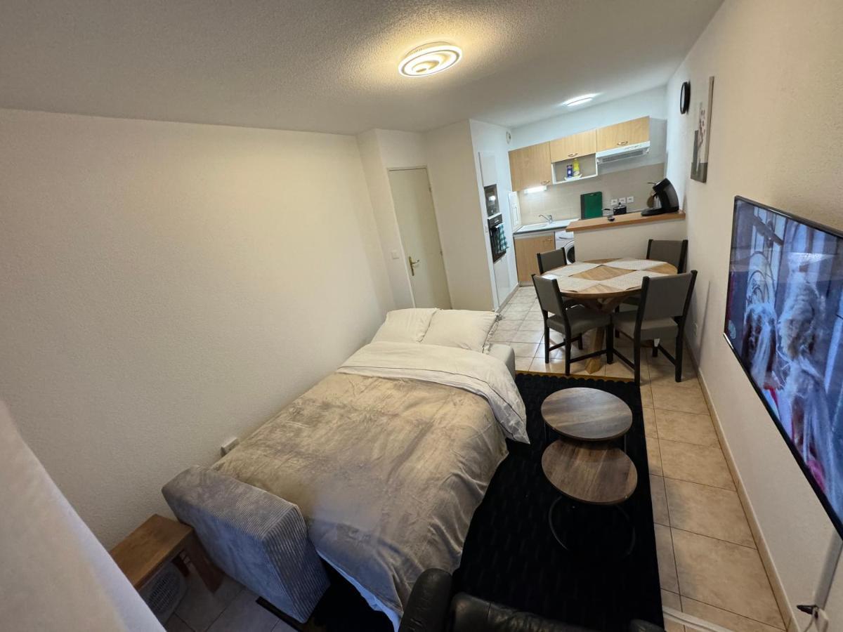 Appartement Calme Avec Balcon, A 4Km Du Centre, Parking, Wi-Fi, Netflix Gratuit Estrasburgo Exterior foto