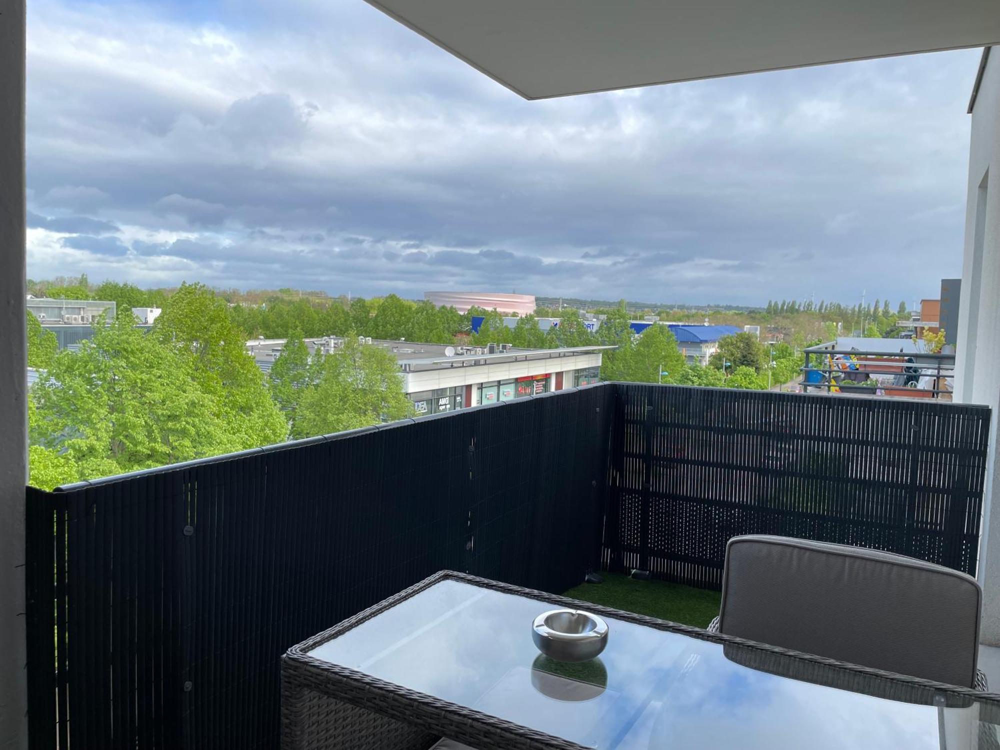 Appartement Calme Avec Balcon, A 4Km Du Centre, Parking, Wi-Fi, Netflix Gratuit Estrasburgo Exterior foto